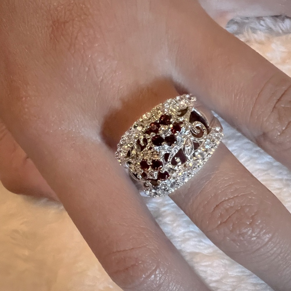 .925 Sterling Silver Flower Garnet n CZ Ring